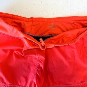 Athleta 2 in 1 Pulse Shorts